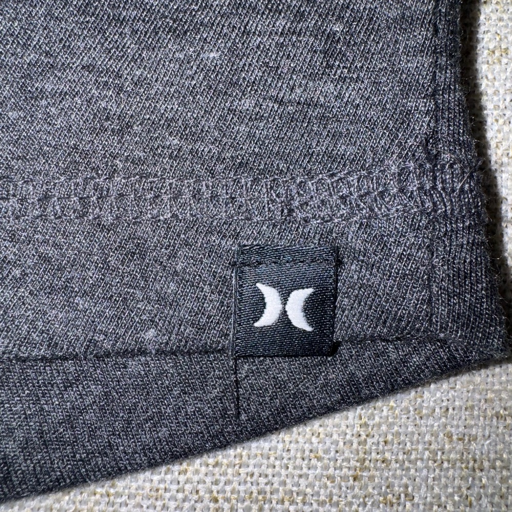 Hurley | Men's Long Sleeve Henley Shirt | Size M - Picture 5 of 9